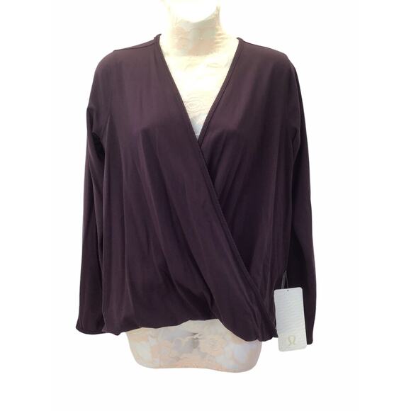 Lululemon Long Sleeve Deep Purple Women's Size 8 New NWOT - Picture 3 of 12